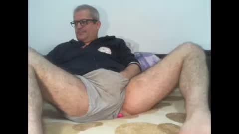 Snapshot of eyes12 chatting on November 2025 04:59:01 AM GEORGE online show from November 2025 04:59:01 AM