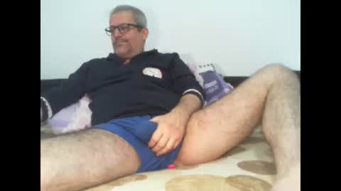 Snapshot of eyes12 chatting on November 2025 03:16:01 AM GEORGE online show from November 2025 03:16:01 AM