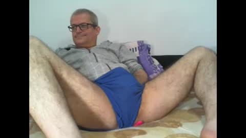 GEORGE online show from January 2026 12:01:02 AM