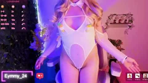 eymmy_24 online show from April 2026 02:22:02 AM