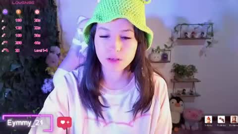 eymmy_24 online show from June 2026 01:41:02 AM