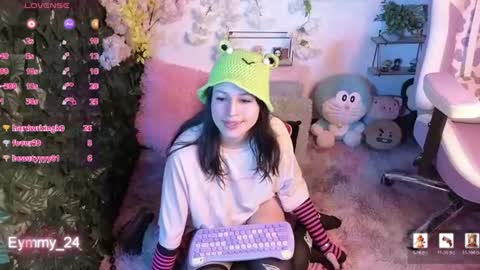 eymmy_24 online show from July 2026 04:19:01 AM