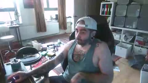 Snapshot of eytab chatting on September 2025 05:35:01 PM Eytab online show from September 2025 05:35:01 PM