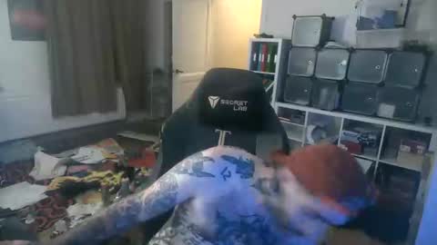 Snapshot of eytab chatting on September 2025 06:42:02 PM Eytab online show from September 2025 06:42:02 PM