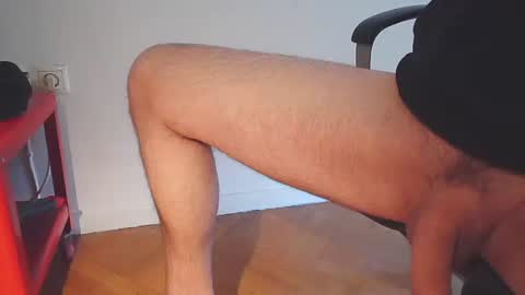 Snapshot of ezcoda chatting on February 2025 12:08:01 PM EZCODA online show from February 2025 12:08:01 PM