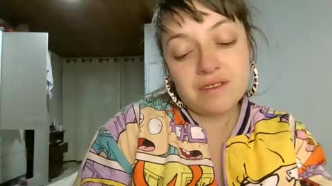 Snapshot of ezlngirl chatting on December 2024 08:33:02 AM Aimee online show from December 2024 08:33:02 AM