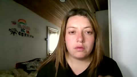 Snapshot of ezlngirl chatting on October 2025 06:52:02 PM Aimee online show from October 2025 06:52:02 PM