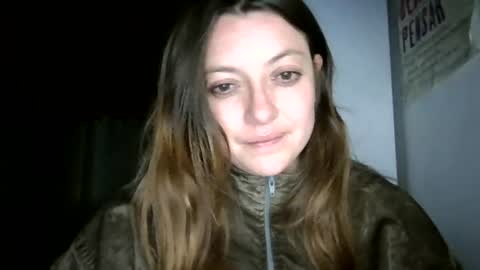 Snapshot of ezlngirl chatting on July 2026 03:55:01 AM Aimee online show from July 2026 03:55:01 AM