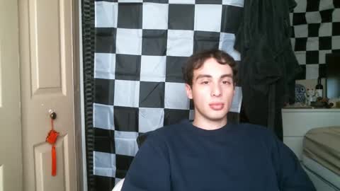 Snapshot of ezra_naamah chatting on January 2025 07:31:01 PM Ezra Naamah online show from January 2025 07:31:01 PM