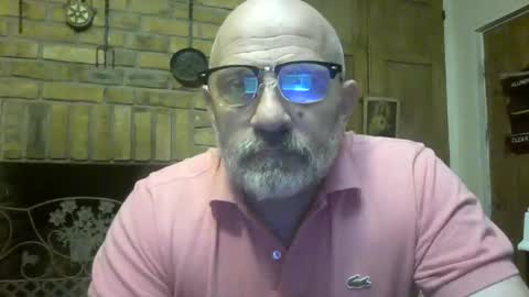 Snapshot of f1zzeek chatting on January 2026 08:11:02 PM f1zzeek online show from January 2026 08:11:02 PM