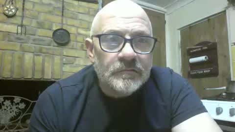 Snapshot of f1zzeek chatting on January 2026 11:41:02 PM f1zzeek online show from January 2026 11:41:02 PM