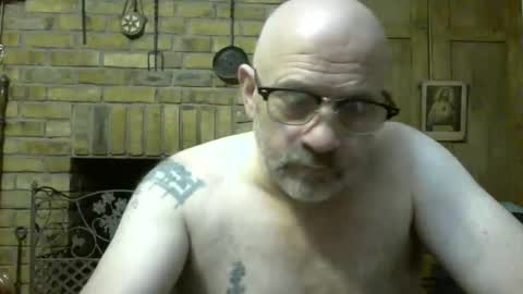 Snapshot of f1zzeek chatting on February 2026 10:52:02 PM f1zzeek online show from February 2026 10:52:02 PM