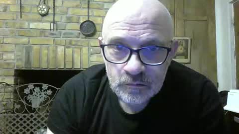 Snapshot of f1zzeek chatting on February 2026 08:24:02 PM f1zzeek online show from February 2026 08:24:02 PM