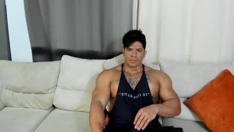Snapshot of fabian_arango chatting on April 2026 12:32:01 PM Fabian arango online show from April 2026 12:32:01 PM