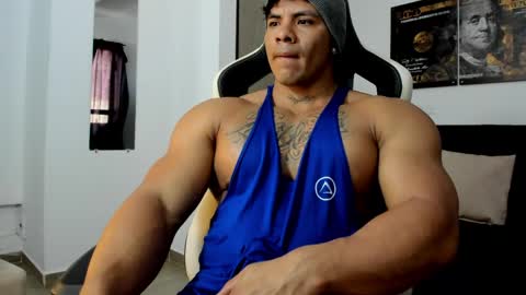 Snapshot of fabian_arango chatting on April 2026 01:35:02 PM Fabian arango online show from April 2026 01:35:02 PM
