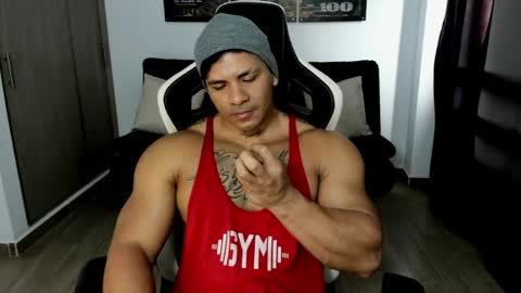 Snapshot of fabian_arango chatting on May 2026 02:25:01 PM Fabian arango online show from May 2026 02:25:01 PM