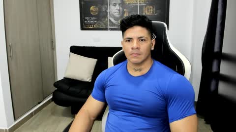 Snapshot of fabian_arango chatting on May 2026 03:46:02 AM Fabian arango online show from May 2026 03:46:02 AM