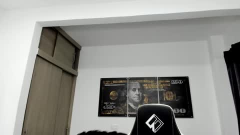 Snapshot of fabian_arango chatting on May 2026 11:17:01 AM Fabian arango online show from May 2026 11:17:01 AM