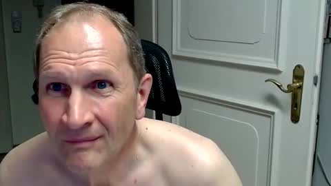 Fabian online show from May 2026 08:32:01 PM