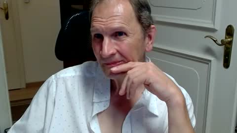 Fabian online show from July 2026 09:30:02 PM