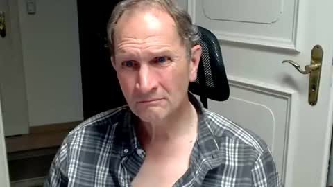 Fabian online show from July 2026 07:18:02 PM