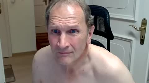 Fabian online show from July 2026 07:49:02 PM