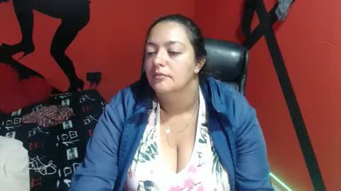 Snapshot of fabritziapiel chatting on June 2026 01:03:01 PM fabritziapiel online show from June 2026 01:03:01 PM