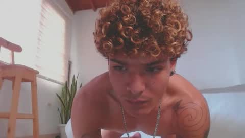 Snapshot of fabrizio_amery chatting on March 2025 08:20:02 PM - A N D E R online show from March 2025 08:20:02 PM