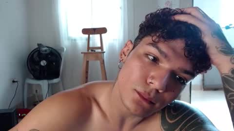 Snapshot of fabrizio_amery chatting on October 2025 07:47:01 PM - A N D E R online show from October 2025 07:47:01 PM