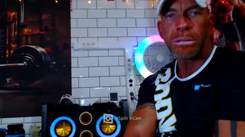 Snapshot of fabxxxl chatting on December 2024 01:38:02 PM fabxxxl online show from December 2024 01:38:02 PM