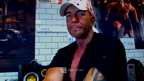 Snapshot of fabxxxl chatting on December 2024 08:33:02 AM fabxxxl online show from December 2024 08:33:02 AM