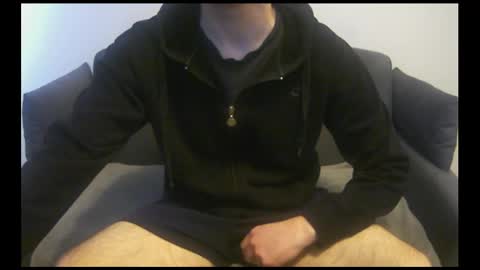 Snapshot of facelessescape chatting on March 2025 02:43:02 PM FacelessEscape online show from March 2025 02:43:02 PM