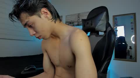 faceofbabyyy online show from February 2025 06:31:01 AM