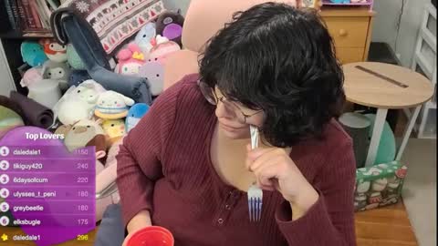 Snapshot of faekitten97 chatting on December 2024 11:19:02 PM Faekitten97 online show from December 2024 11:19:02 PM