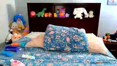 Faekitten97 online show from April 2026 12:52:02 AM