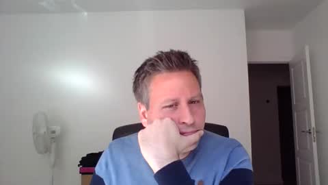 Snapshot of faer_087 chatting on October 2025 11:49:02 AM faer_087 online show from October 2025 11:49:02 AM