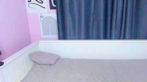 Snapshot of faeriehaze chatting on September 2025 09:07:02 PM Kai online show from September 2025 09:07:02 PM