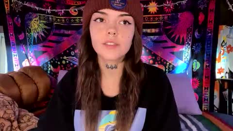 Snapshot of faerienugs chatting on May 2026 12:41:02 AM Faerie 3 online show from May 2026 12:41:02 AM