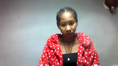 faiqua95 online show from April 2026 01:47:01 AM