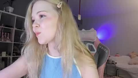 fairy_casey online show from May 2026 11:56:02 PM
