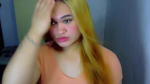 Snapshot of fairy_cuddle chatting on March 2026 05:04:01 AM call me shanaia online show from March 2026 05:04:01 AM