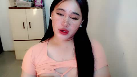 Snapshot of fairy_cuddle chatting on June 2026 02:24:02 AM call me shanaia online show from June 2026 02:24:02 AM
