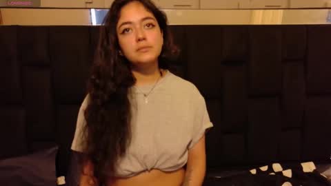 Snapshot of fairy_marie12 chatting on November 2025 03:35:01 PM Marie online show from November 2025 03:35:01 PM