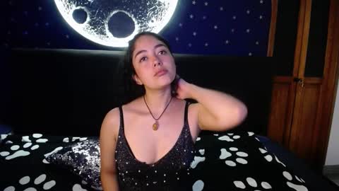 Snapshot of fairy_marie12 chatting on November 2025 11:37:02 PM Marie online show from November 2025 11:37:02 PM