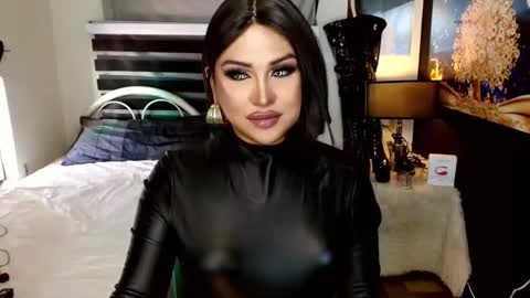 CLAUDIA VALVALERA online show from February 2026 07:38:02 AM