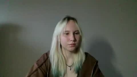 fairyfeller_ online show from October 2025 03:07:01 AM