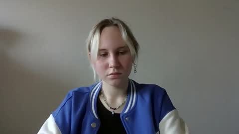 fairyfeller_ online show from October 2025 08:06:01 AM