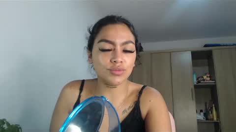 Snapshot of fairylatin chatting on December 2024 08:58:02 AM fairylatin online show from December 2024 08:58:02 AM