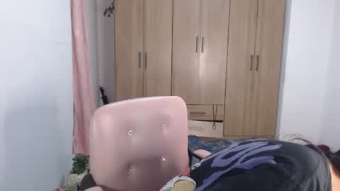 Snapshot of fairylatin chatting on February 2025 10:40:01 AM fairylatin online show from February 2025 10:40:01 AM