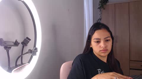 Snapshot of fairylatin chatting on February 2025 01:24:01 PM fairylatin online show from February 2025 01:24:01 PM